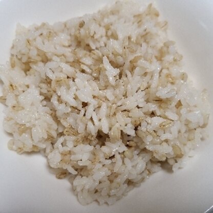 5分づき米に丸麦を入れました 水加減 ちょうどよく美味しくできました